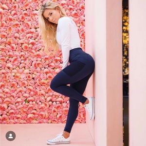 BuffBunny Athena Leggings Navy Pockets & Beautiful Seams